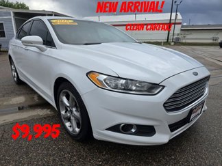 Used 2016 Ford Fusion SE image 1