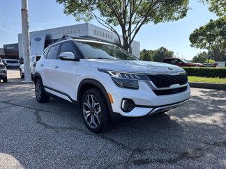 Used 2021 Kia Seltos SX w/ SX Sunroof Package image 1