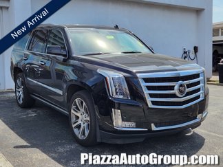 Used 2015 Cadillac Escalade Premium image 1