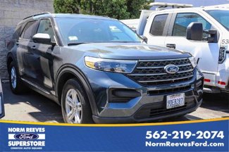 Certified 2022 Ford Explorer XLT image 1