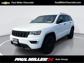 Used 2019 Jeep Grand Cherokee Limited image 1