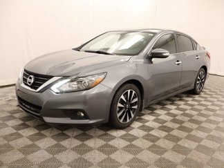 Used 2017 Nissan Altima 2.5 SL w/ 2.5 Technology Package image 1