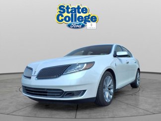 Used 2015 Lincoln MKS AWD image 1