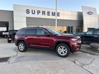 Used 2023 Jeep Grand Cherokee Limited image 1