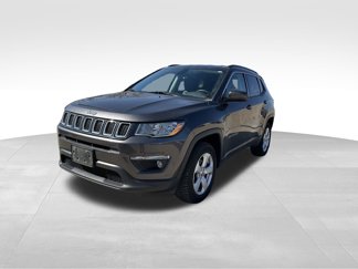 Used 2018 Jeep Compass Latitude w/ Popular Equipment Group image 1