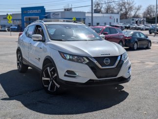 Used 2020 Nissan Rogue Sport SL image 1