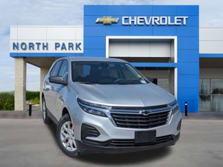 Used 2022 Chevrolet Equinox LS w/ LS Convenience Package image 1