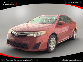 Used 2014 Toyota Camry LE image 1
