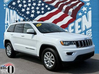 Certified 2021 Jeep Grand Cherokee Laredo image 1