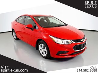 Used 2018 Chevrolet Cruze LS image 1