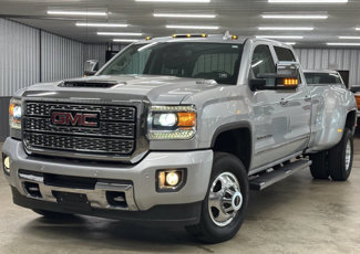 Used 2019 GMC Sierra 3500 Denali w/ Duramax Plus Package image 1