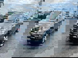 Used 2011 GMC Acadia SLT image 1