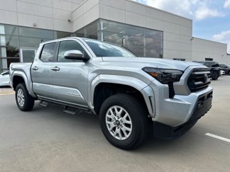 Used 2024 Toyota Tacoma SR5 image 1