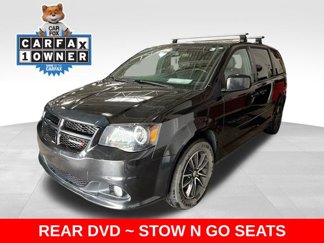 Used 2016 Dodge Grand Caravan SXT image 1