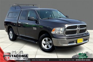 Used 2016 RAM 1500 Classic SLT image 1
