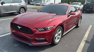 Used 2017 Ford Mustang Coupe image 1