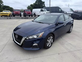 Used 2019 Nissan Altima 2.5 S image 1