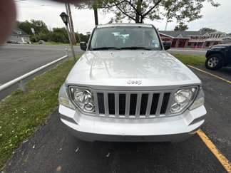 Used 2012 Jeep Liberty Sport image 1