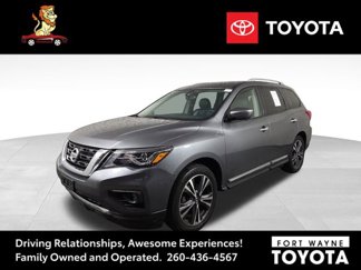 Used 2020 Nissan Pathfinder Platinum image 1