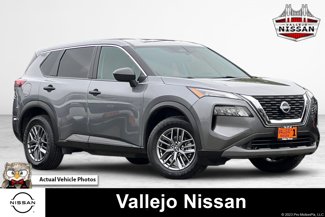 Used 2023 Nissan Rogue S image 1