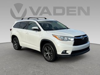 Used 2016 Toyota Highlander XLE video 1