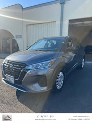 Used 2021 Nissan Kicks S image 1