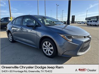 Used 2022 Toyota Corolla LE image 1