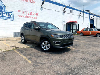 Used 2018 Jeep Compass Latitude w/ Popular Equipment Group image 1