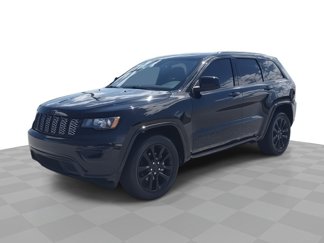 Used 2020 Jeep Grand Cherokee Altitude image 1