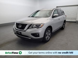 Used 2019 Nissan Pathfinder SV image 1