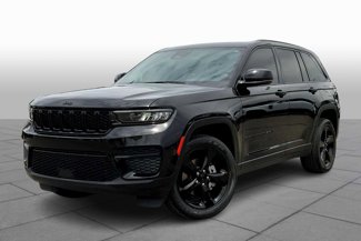 Used 2022 Jeep Grand Cherokee Altitude image 1