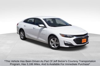 New 2025 Chevrolet Malibu LS image 1