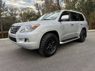 Used 2009 Lexus LX 570 4WD image 1