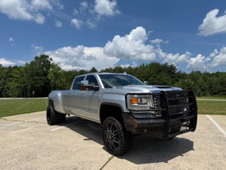 Used 2017 GMC Sierra 3500 Denali w/ Duramax Plus Package image 1