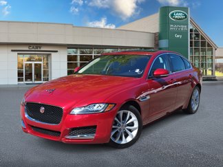 Used 2018 Jaguar XF Premium image 1