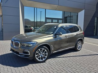 Used 2021 BMW X5 xDrive40i w/ Premium Package image 1