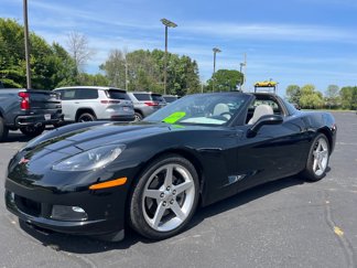 Used 2005 Chevrolet Corvette Coupe w/ Preferred Equipment Group image 1