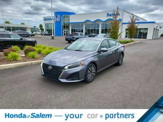 Used 2023 Nissan Altima 2.5 SV image 1