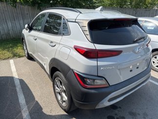 Used 2022 Hyundai Kona SEL image 1