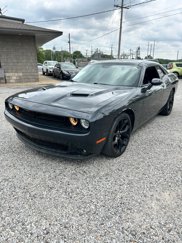 Used 2016 Dodge Challenger SXT Plus image 1