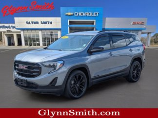 Used 2021 GMC Terrain SLE w/ Driver Convenience Package image 1
