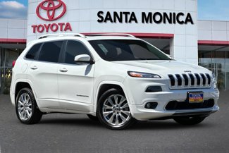 Used 2017 Jeep Cherokee Overland w/ Technology Group video 1