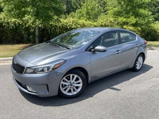 Used 2017 Kia Forte S w/ S Technology Package image 1
