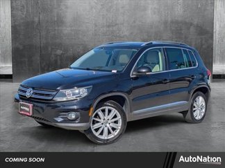 Used 2013 Volkswagen Tiguan SE image 1