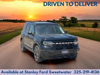 Used 2023 Ford Bronco Sport Outer Banks w/ Tech Package image 1