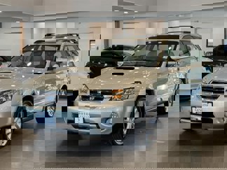Used 2005 Subaru Outback 2.5XT Limited image 1
