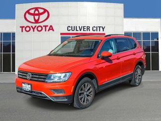 Used 2018 Volkswagen Tiguan SE w/ Panoramic Sunroof Package image 1