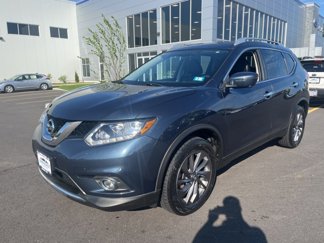 Used 2016 Nissan Rogue SL image 1