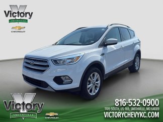 Used 2018 Ford Escape SE image 1