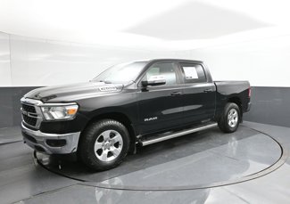 Used 2022 RAM 1500 4x4 Crew Cab image 1